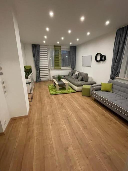 Rr-Rooms Ferienwohnung Judenburg Dış mekan fotoğraf